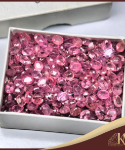 พลอยพิงค์แซฟไฟร์Naural Pink Sapphire(รูปทรงไข่) ขนาด 5x4 m.m