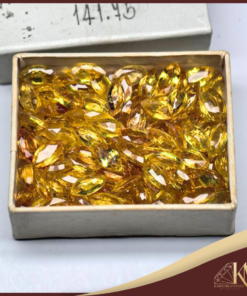 พลอยบุษราคัม (รูปทรงมาคี) ขนาด 8x4 m.m